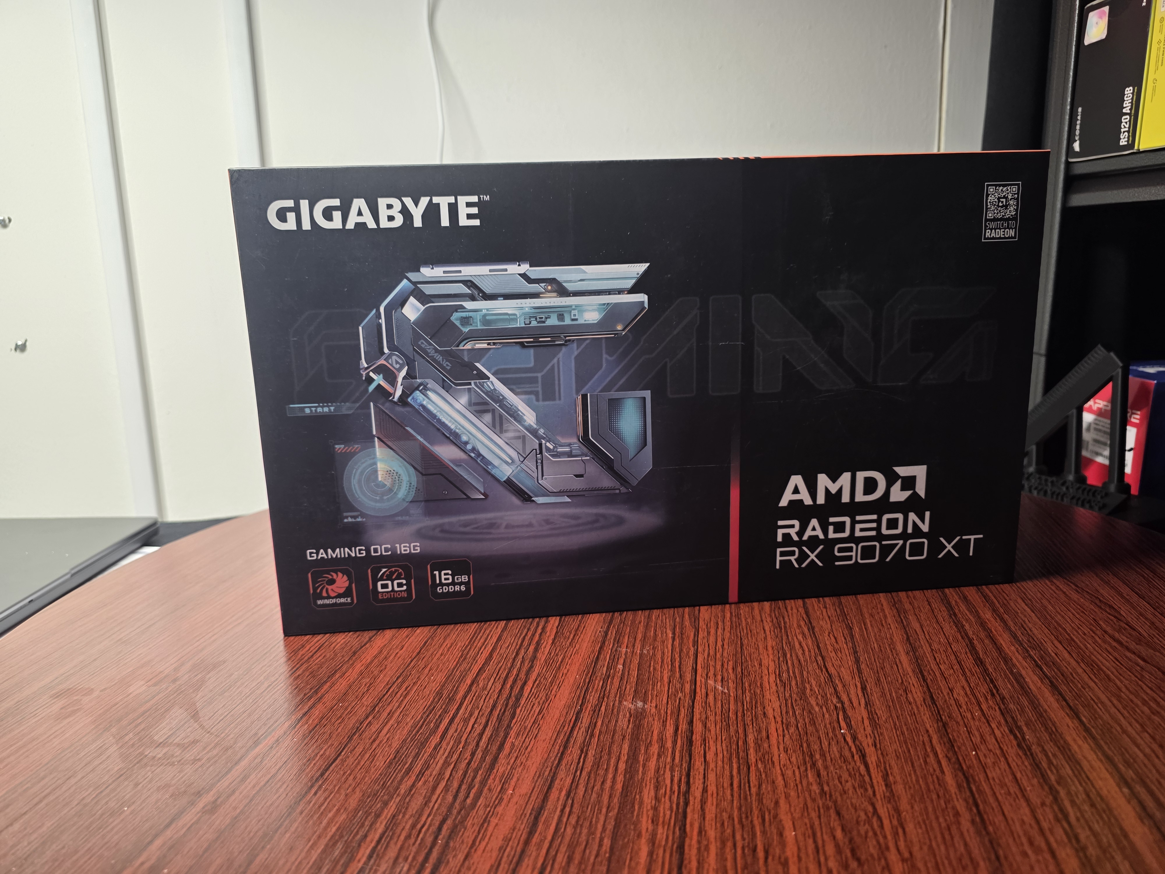 Gigabyte Gaming OC AMD Radeon RX 9070 XT 16GB Graphics Card